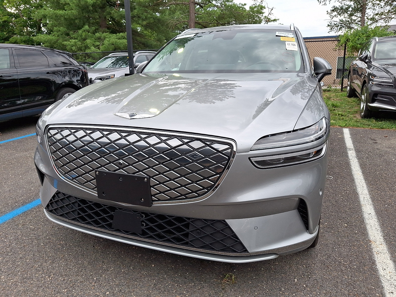 Used 2023 Genesis Electrified GV70 w/ Prestige Package AWD/4WD image 4