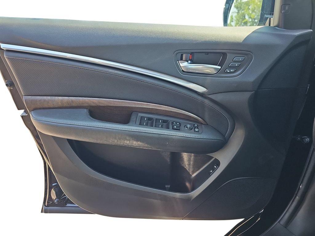 Used 2020 Acura MDX SH-AWD w/ Technology Package image 26