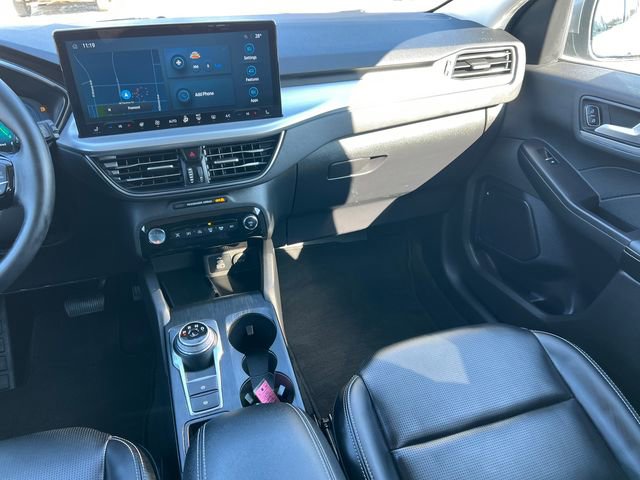 Used 2024 Ford Escape Platinum image 34