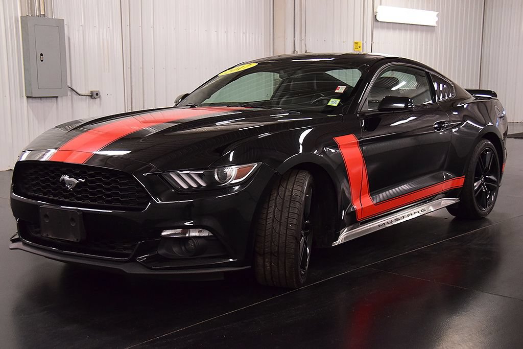 Used 2017 Ford Mustang Premium w/ Ecoboost Performance Package RWD image 3