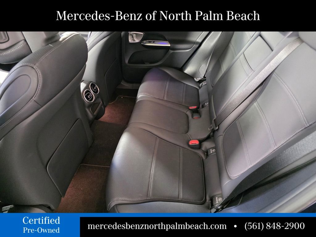 Used 2024 Mercedes-Benz GLC 300 4MATIC image 14