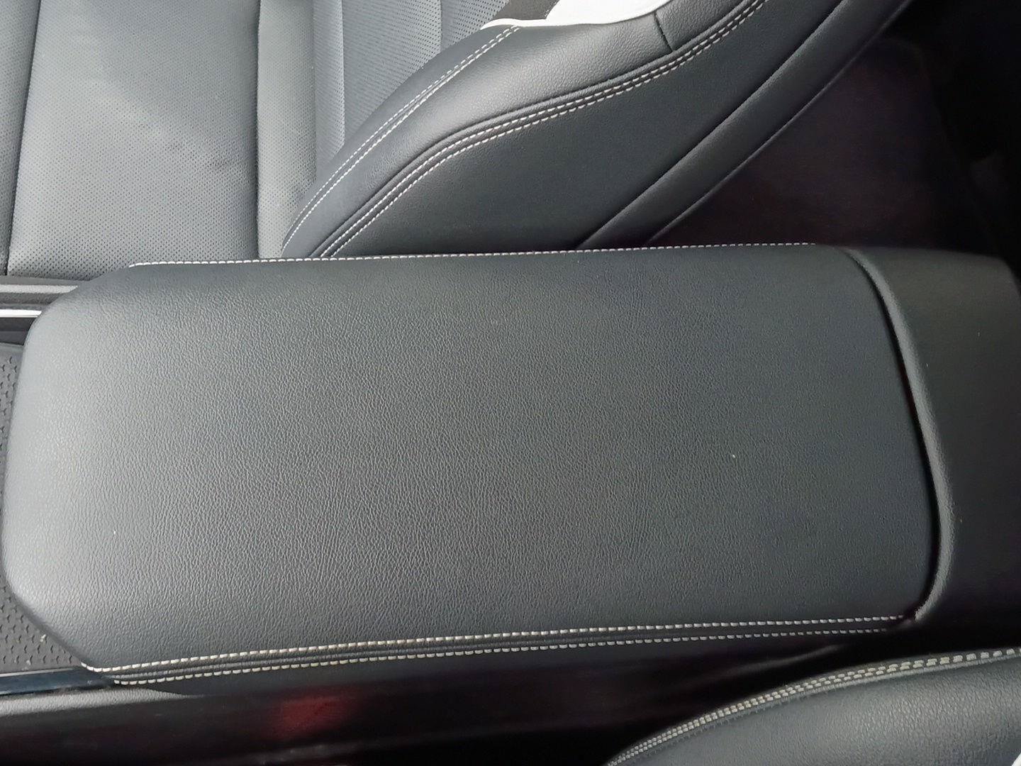 Used 2024 Chevrolet Blazer EV LT AWD/4WD image 19