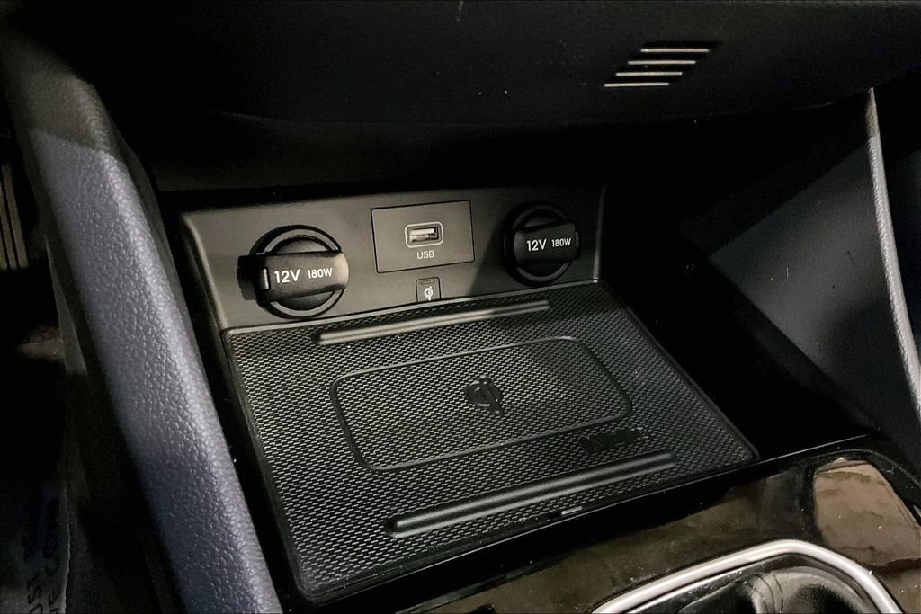 Used 2022 Hyundai Ioniq Limited image 23