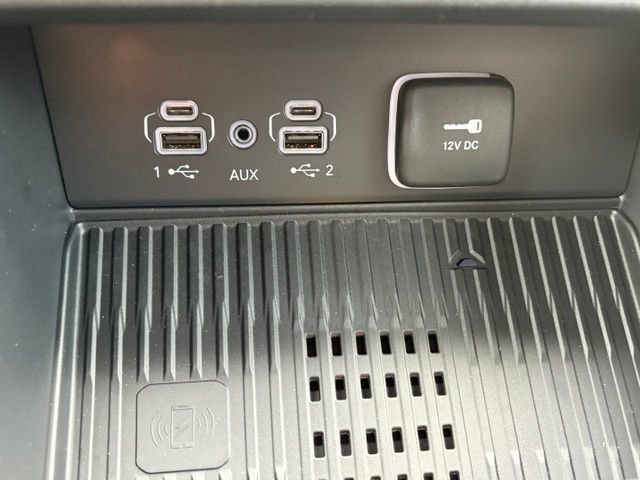 New 2026 Jeep Grand Cherokee Limited w/ Luxury Tech Group II AWD/4WD image 23