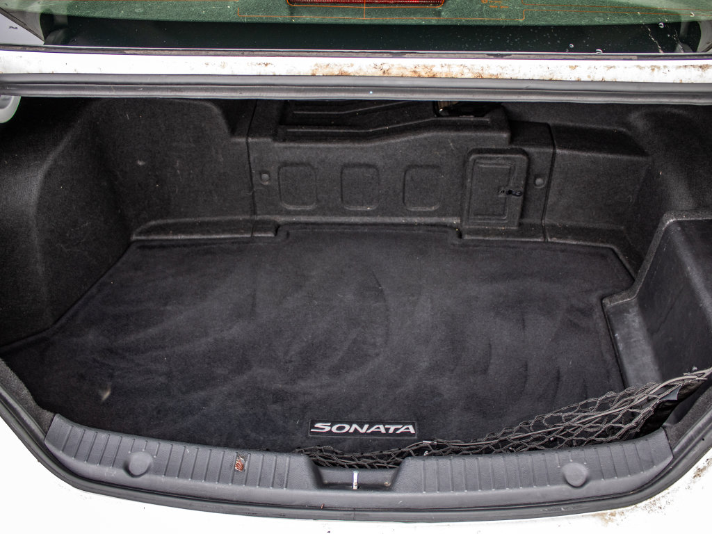 Used 2012 Hyundai Sonata Hybrid image 23