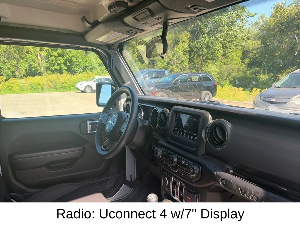 Used 2023 Jeep Wrangler Unlimited AWD/4WD image 16
