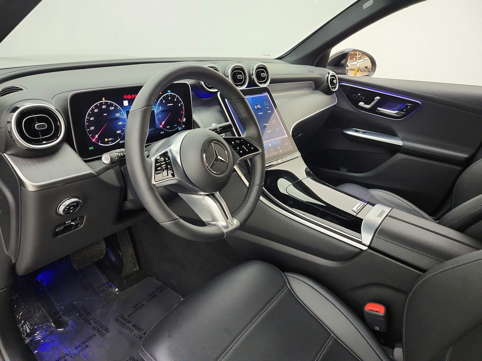 Certified 2023 Mercedes-Benz GLC 300 4MATIC w/ Driver Assistance Package image 12