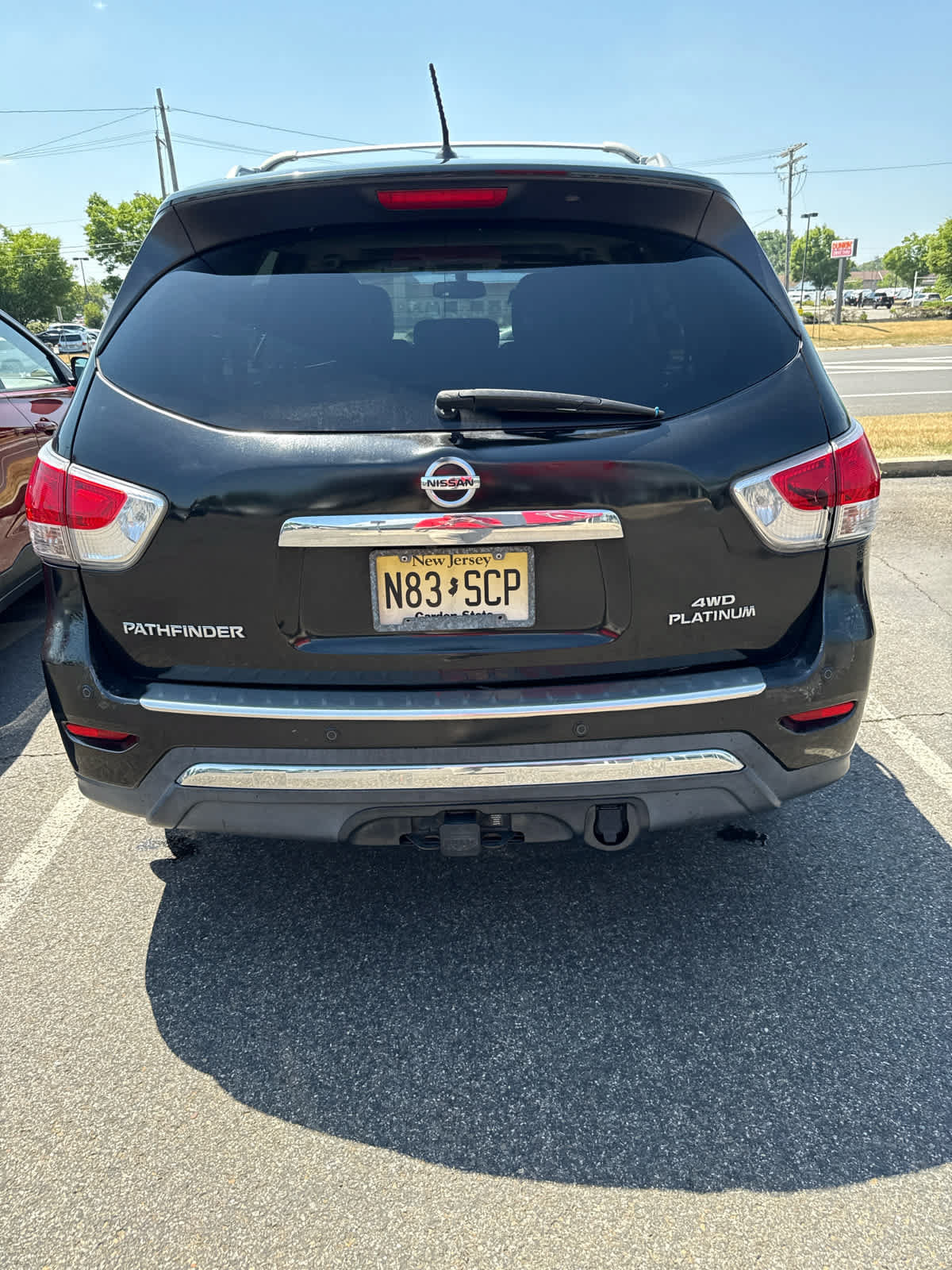 Used 2015 Nissan Pathfinder Platinum AWD/4WD image 5