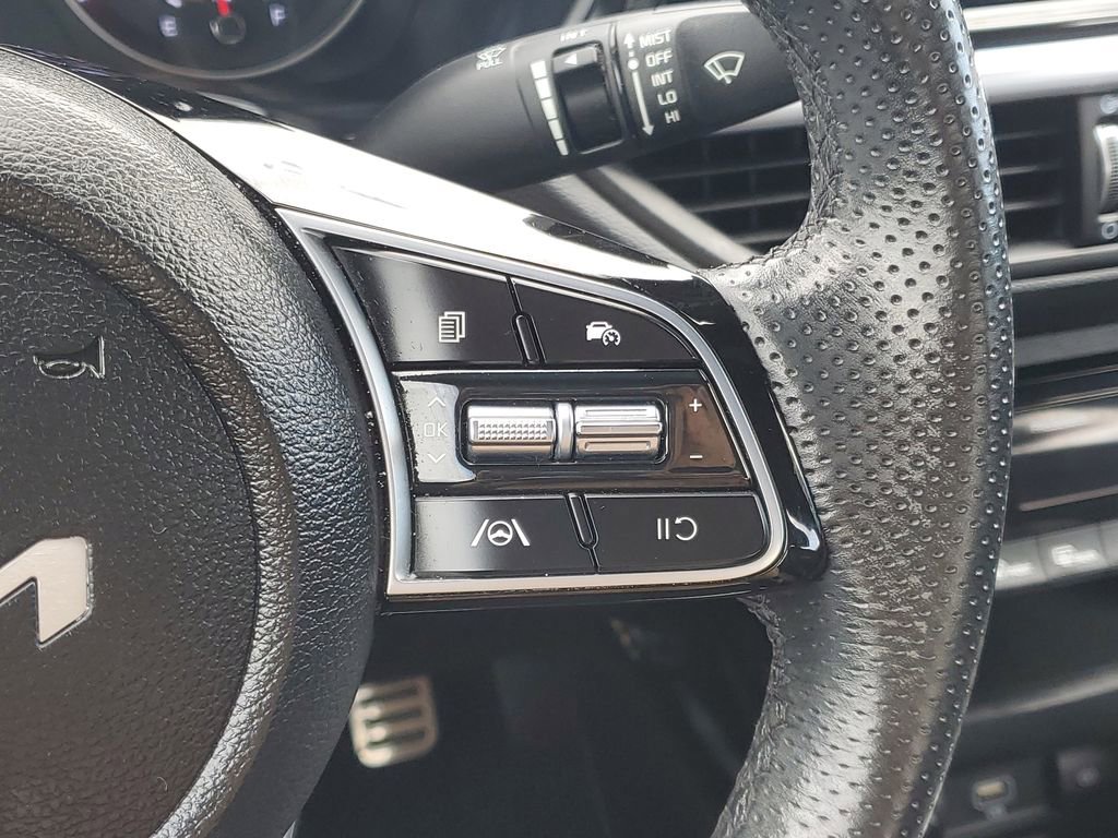 Certified 2023 Kia Forte GT-Line FWD image 13