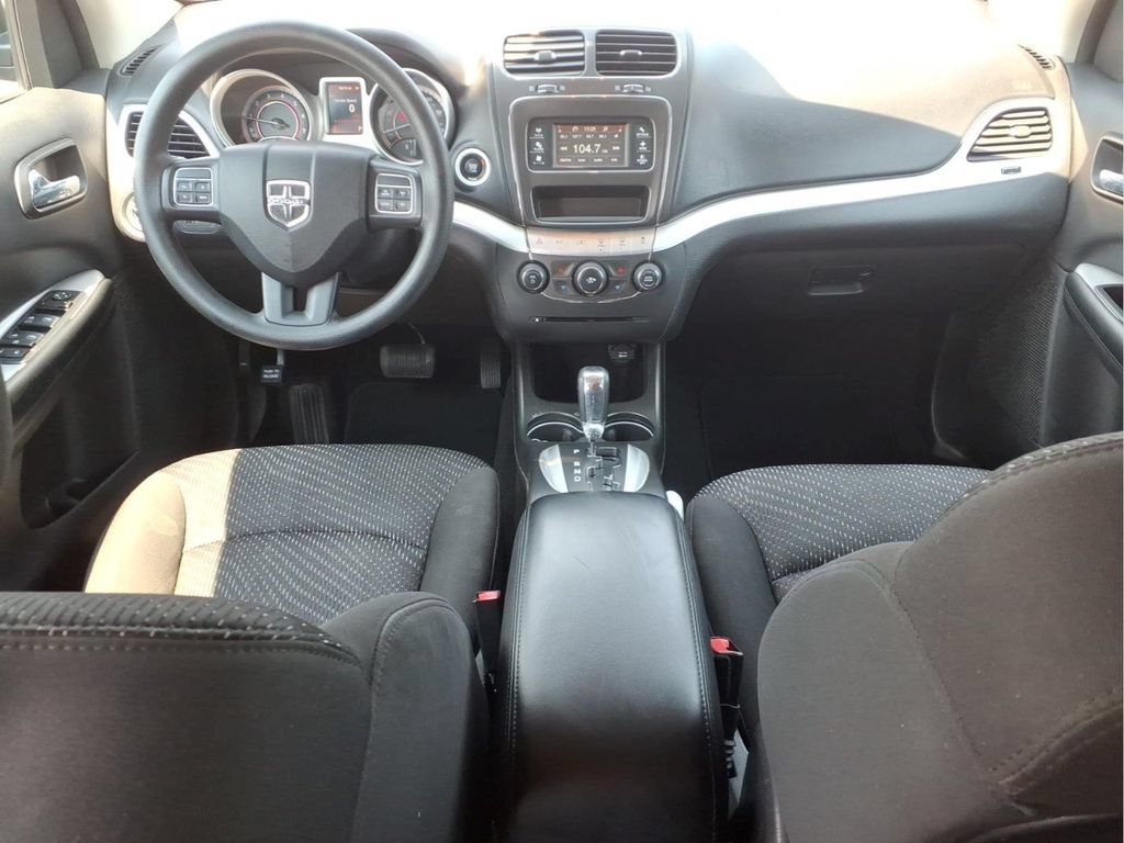 Used 2016 Dodge Journey SE w/ Flexible Seating Group FWD image 8