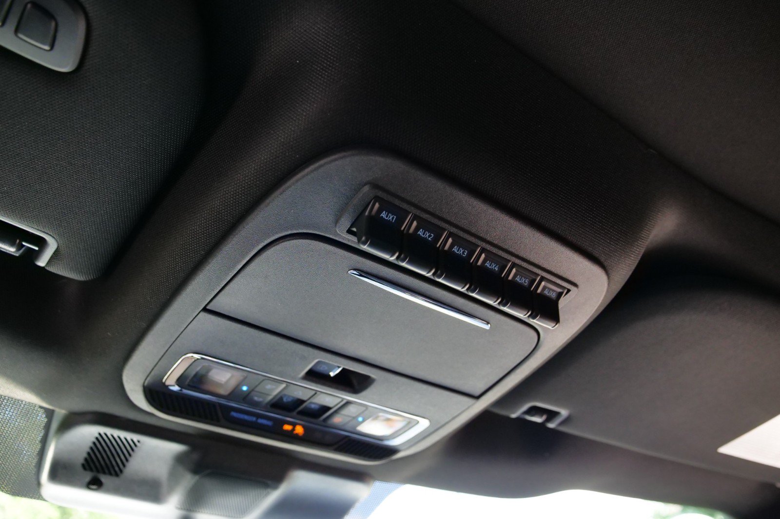 Used 2026 Ford F150 Raptor AWD/4WD image 28