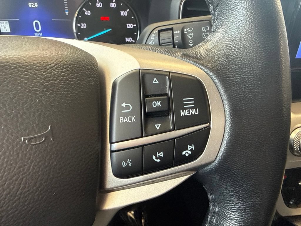 Used 2022 Ford Explorer XLT w/ Equipment Group 202A AWD/4WD image 18