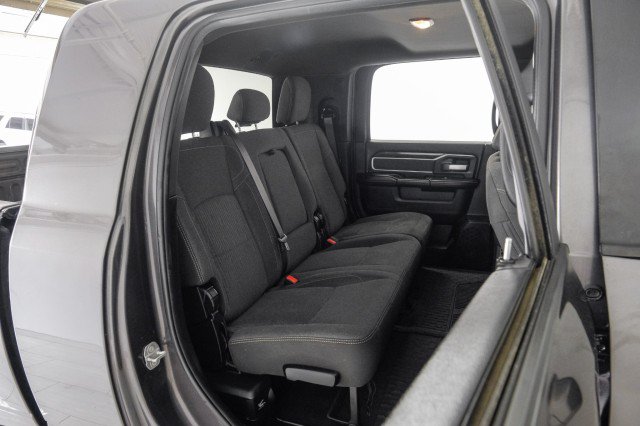 Used 2020 RAM 3500 Big Horn w/ Level 1 Equipment Group AWD/4WD image 46