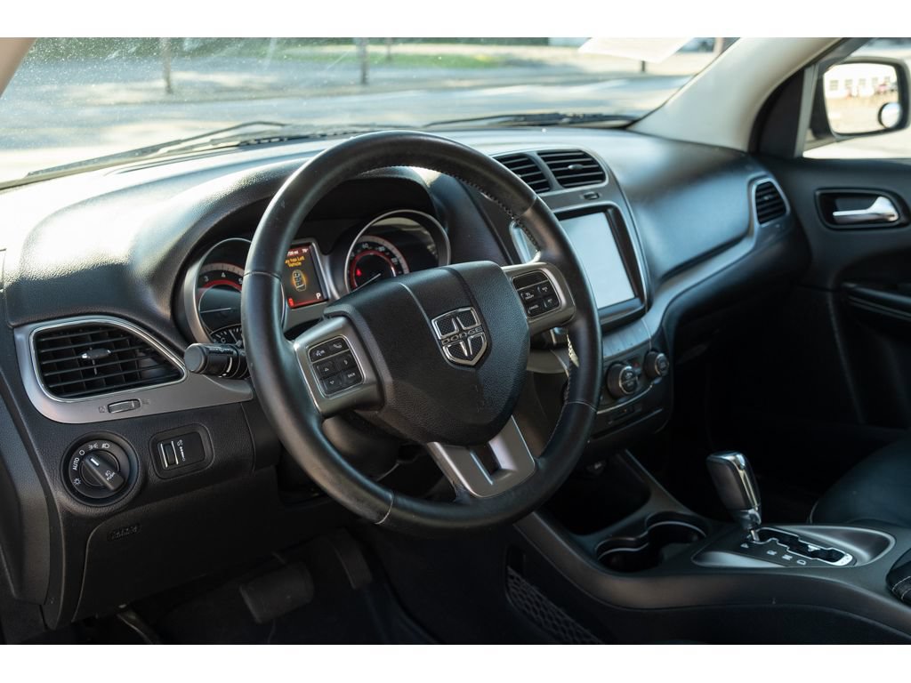 Used 2015 Dodge Journey Crossroad w/ Flexible Seating Group FWD image 11