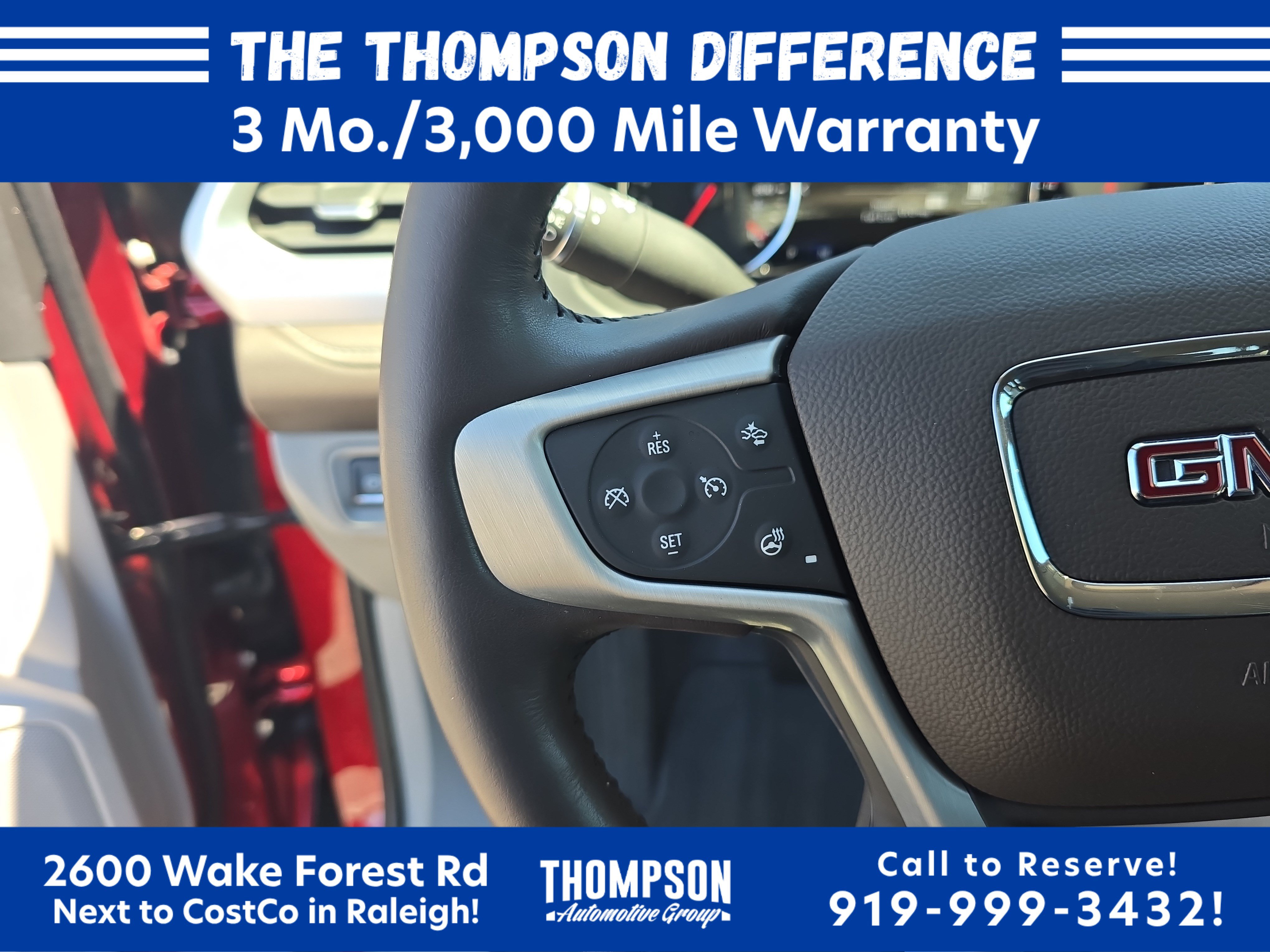 Used 2022 GMC Acadia SLT w/ Technology Package AWD/4WD image 17