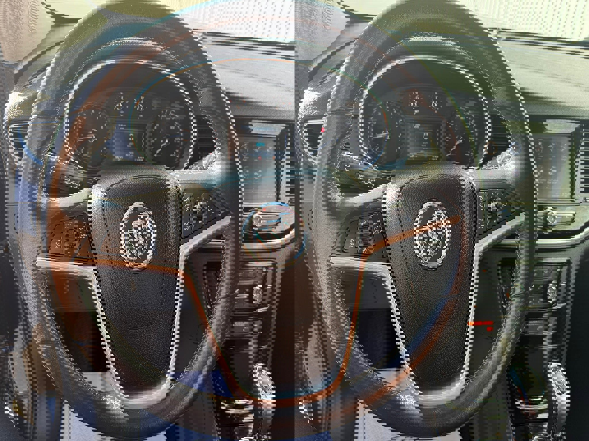 Used 2022 Buick Encore Preferred w/ Safety Package image 11