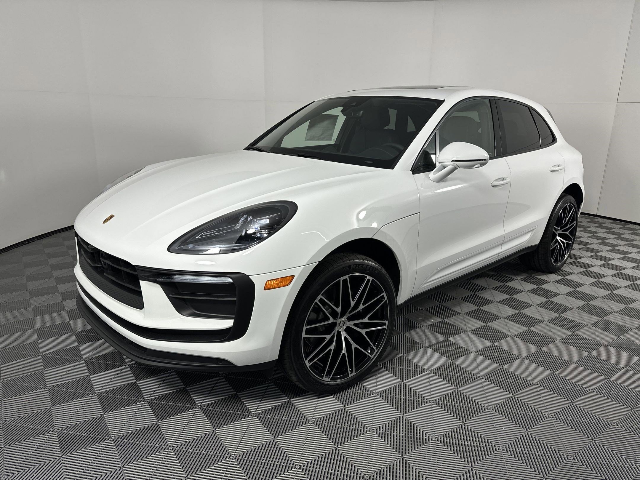 Certified 2025 Porsche Macan