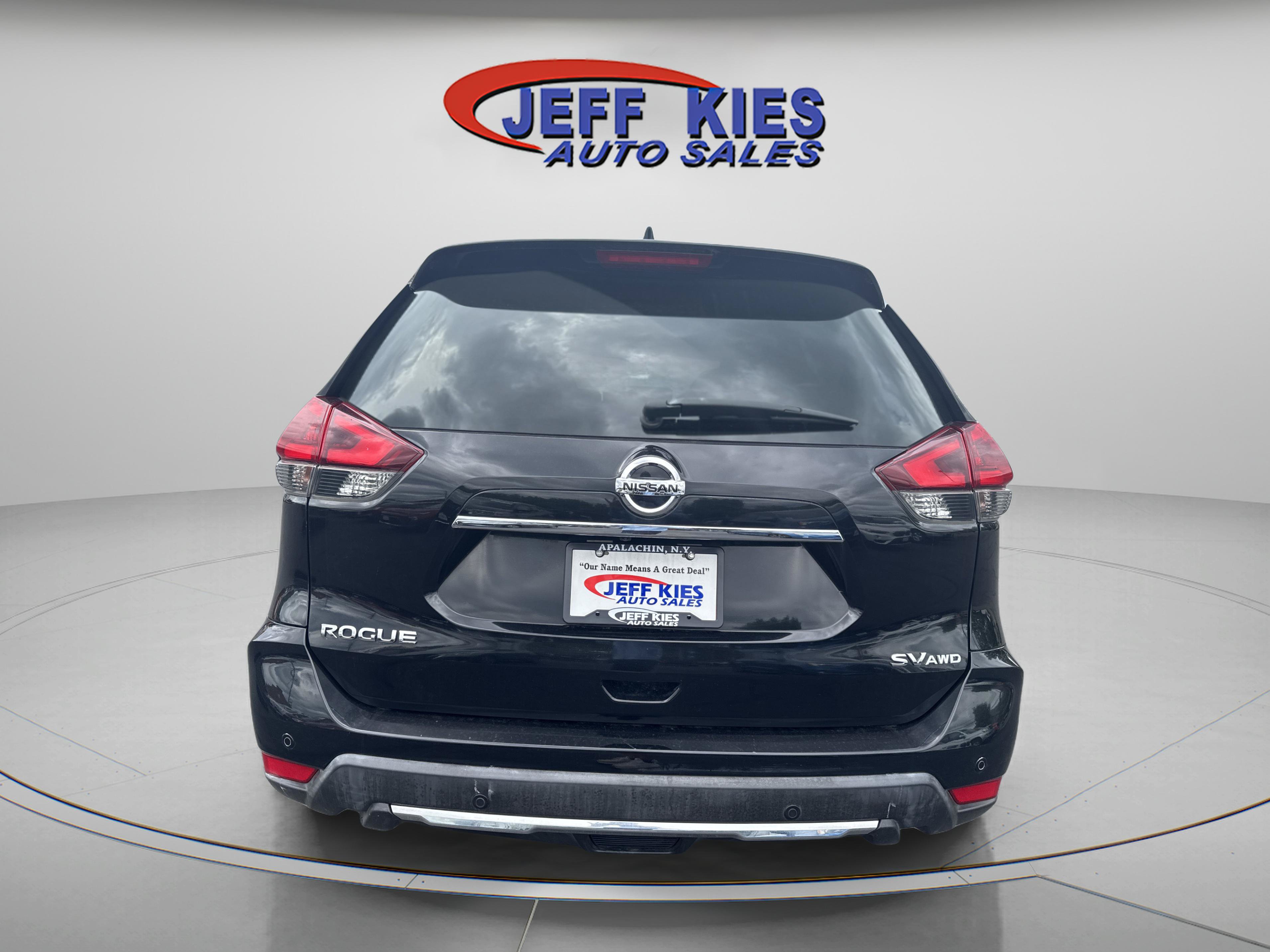 Used 2019 Nissan Rogue SV AWD/4WD image 6