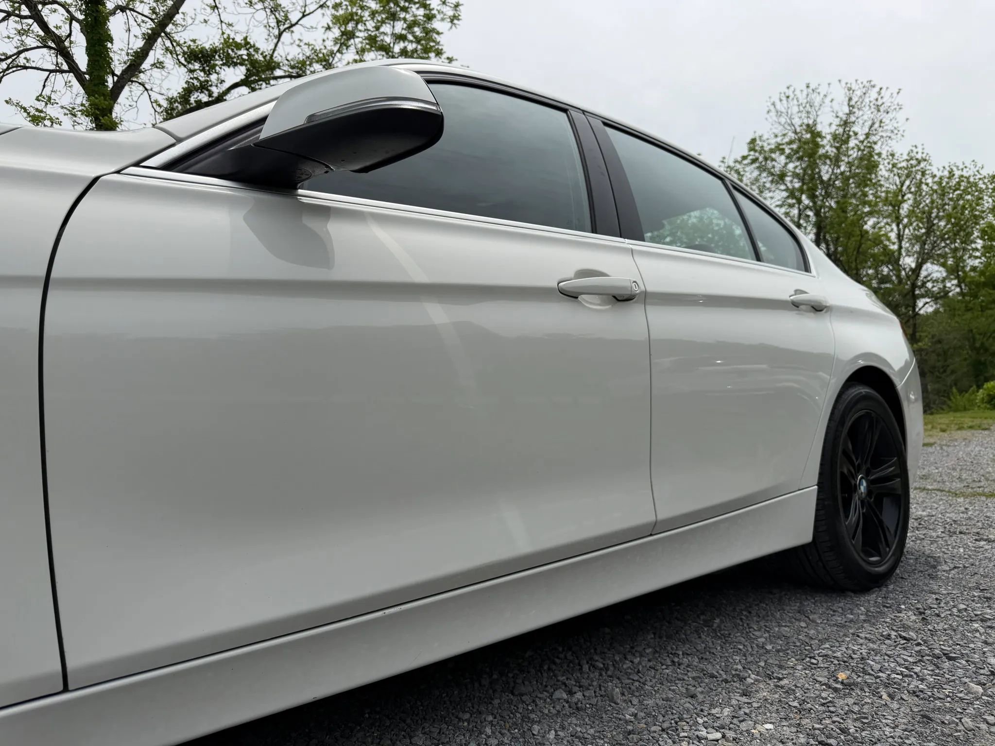 Used 2017 BMW 330i xDrive Sedan AWD/4WD image 10