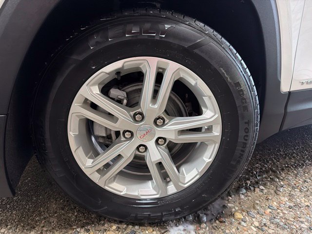 Certified 2023 GMC Terrain SLE FWD image 9