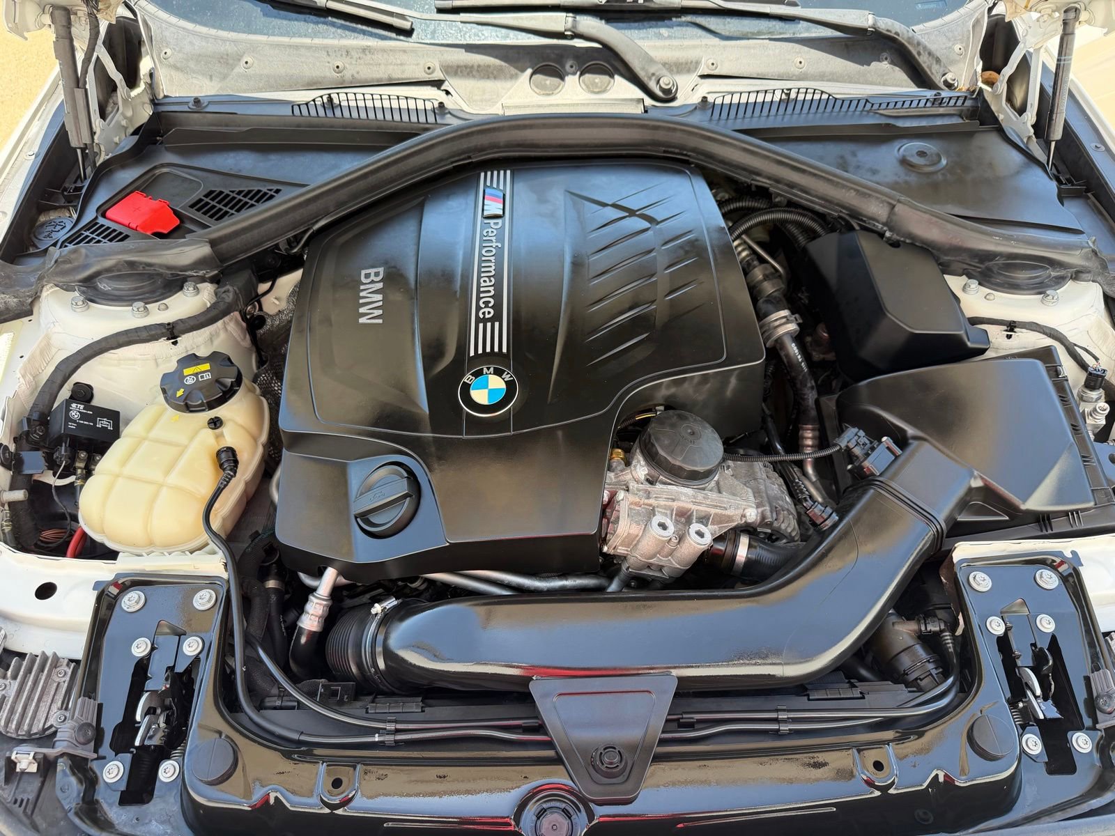 Used 2016 BMW M235i Coupe RWD image 11