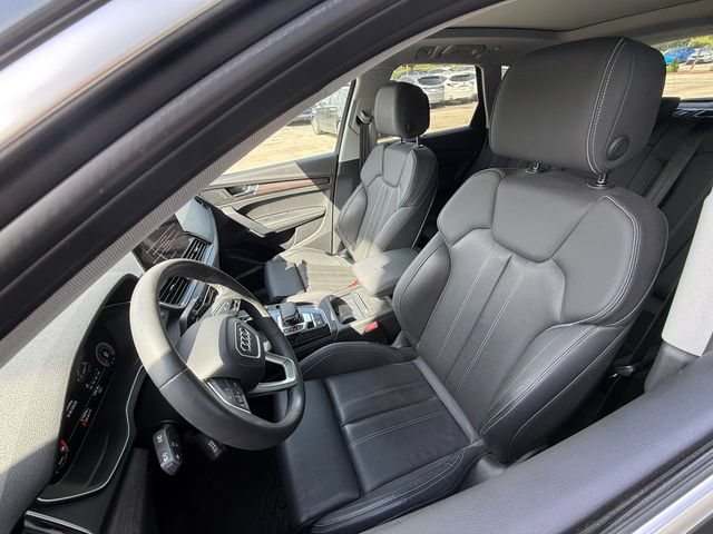 Used 2021 Audi Q5 Prestige AWD/4WD image 5
