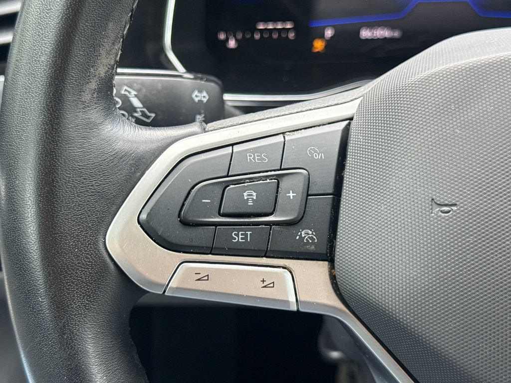 Used 2023 Volkswagen Jetta SE FWD image 29