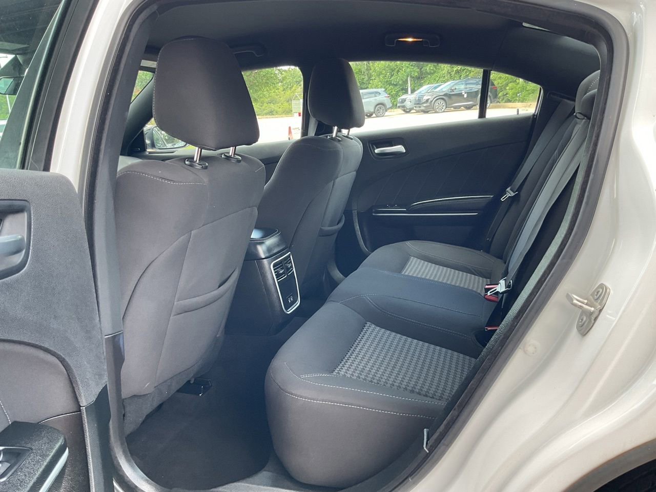 Used 2023 Dodge Charger SXT RWD image 12