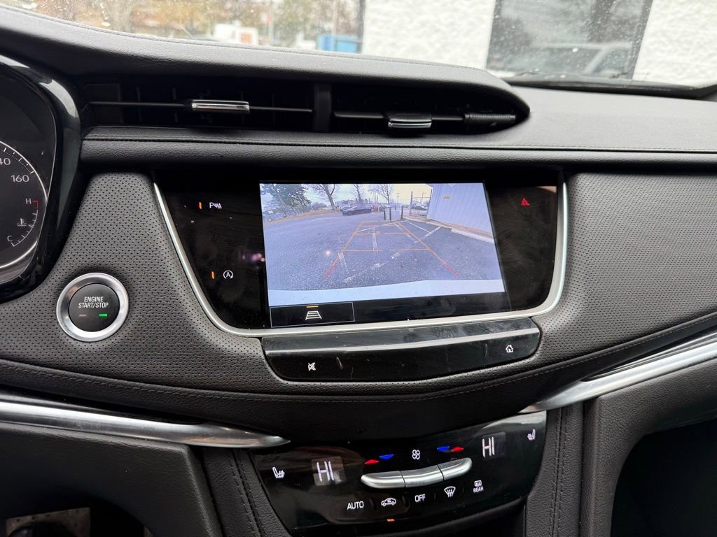 Used 2024 Cadillac XT5 Premium Luxury image 10