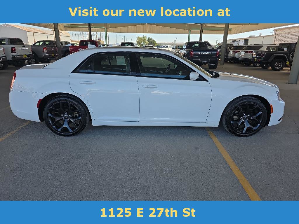 Used 2021 Chrysler 300 S image 4