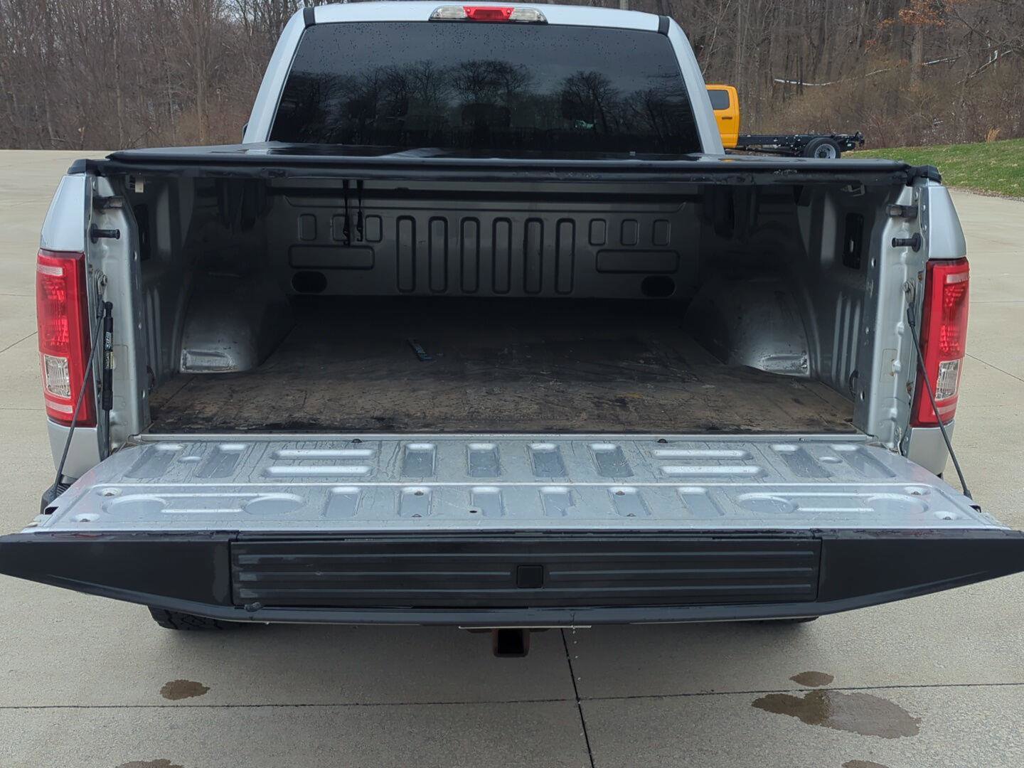 Used 2015 Ford F150 XLT w/ Equipment Group 301A Mid image 26