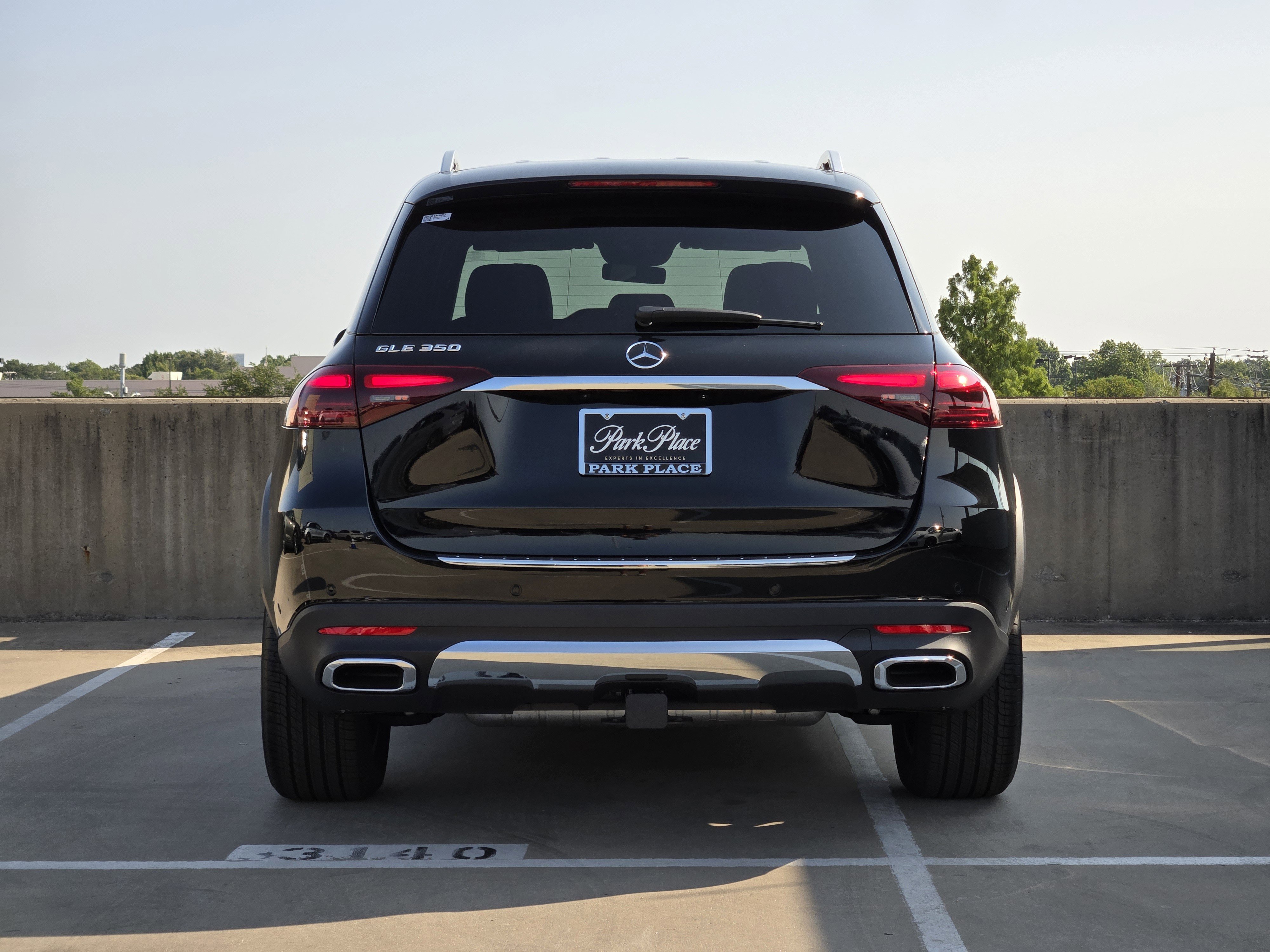 Used 2025 Mercedes-Benz GLE 350 4MATIC image 7