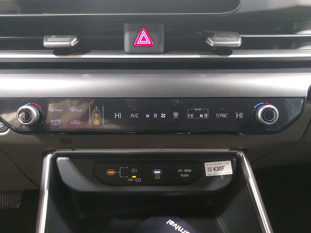 New 2026 Kia Carnival FWD image 22