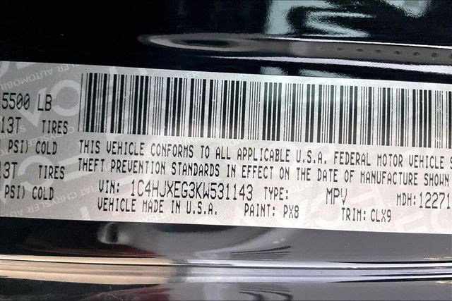 Used 2019 Jeep Wrangler Unlimited Sahara image 11