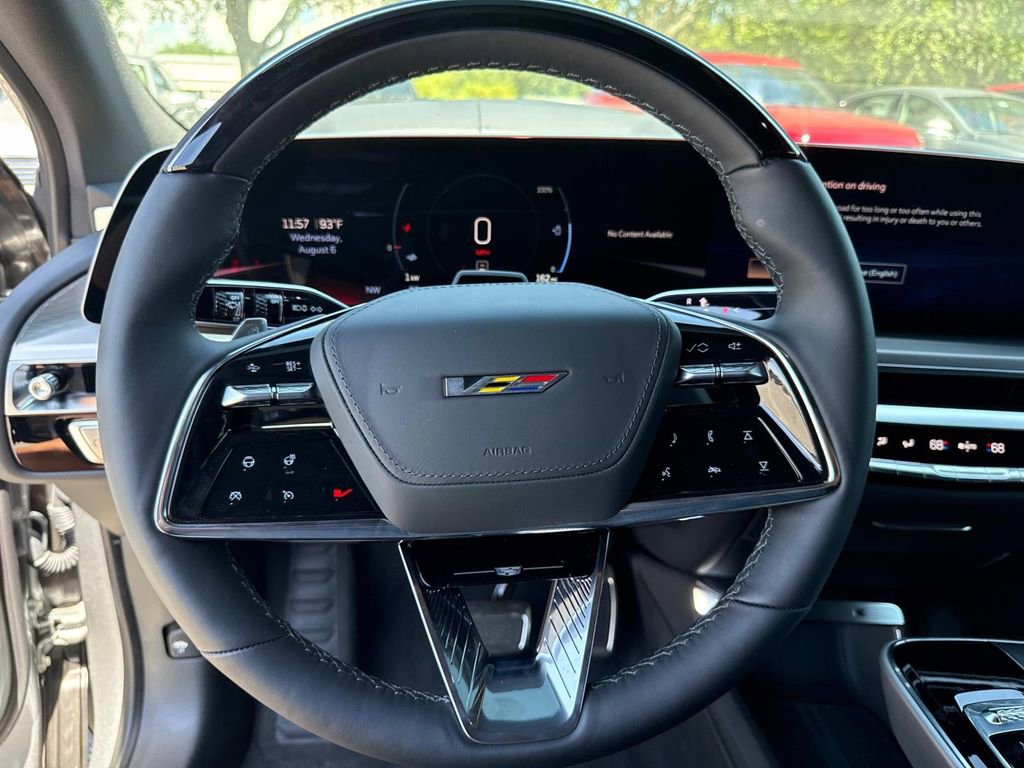 New 2026 Cadillac Lyriq V image 24