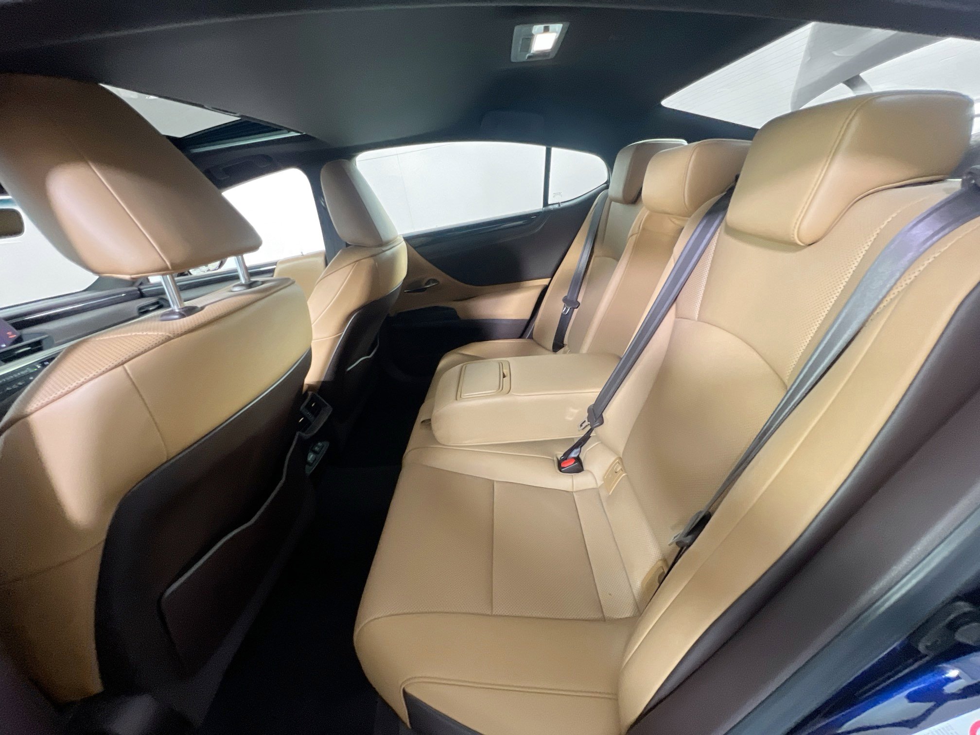 Used 2019 Lexus ES 350 w/ Premium Package image 25
