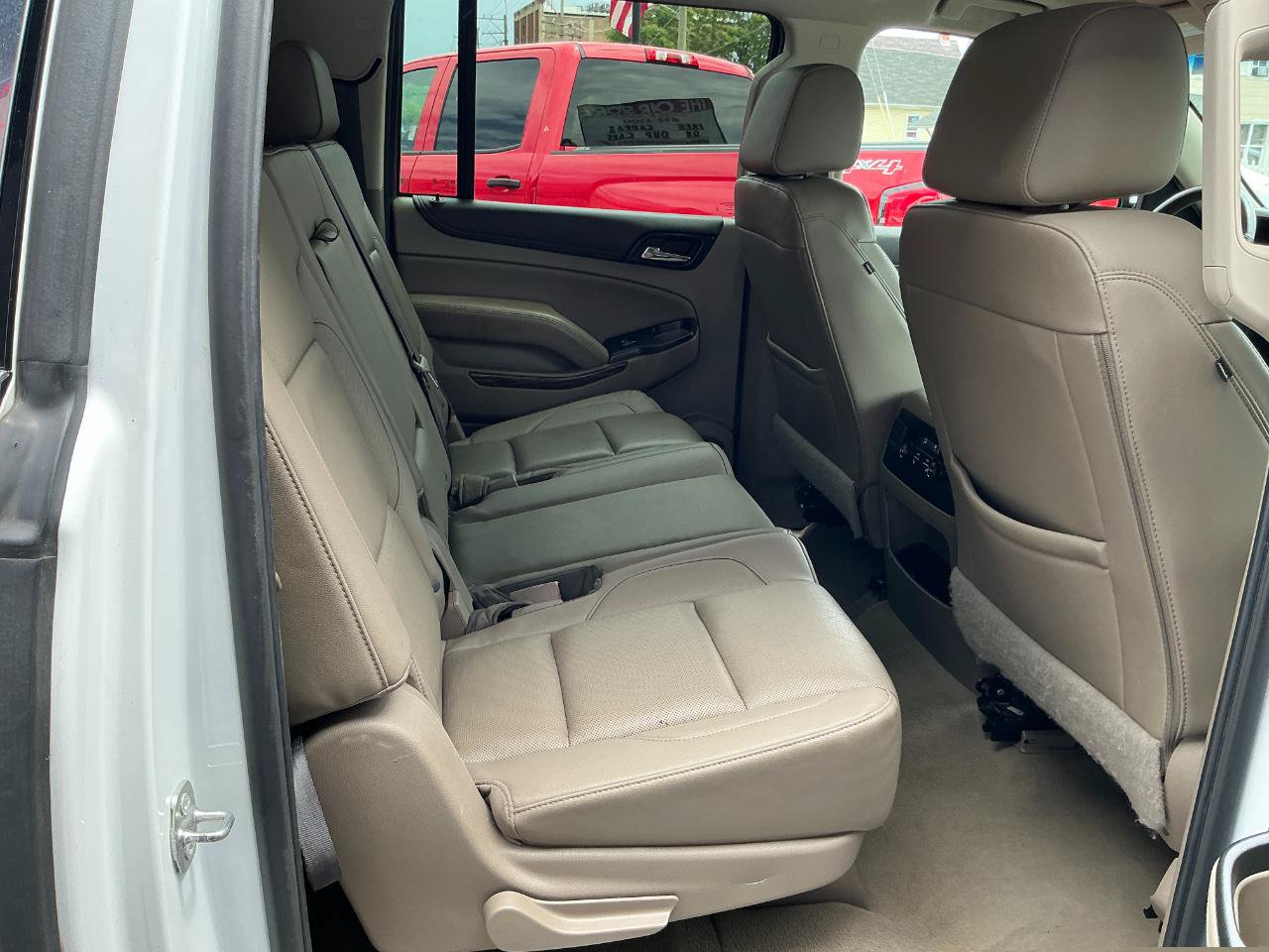 Used 2019 GMC Yukon XL SLT AWD/4WD image 24