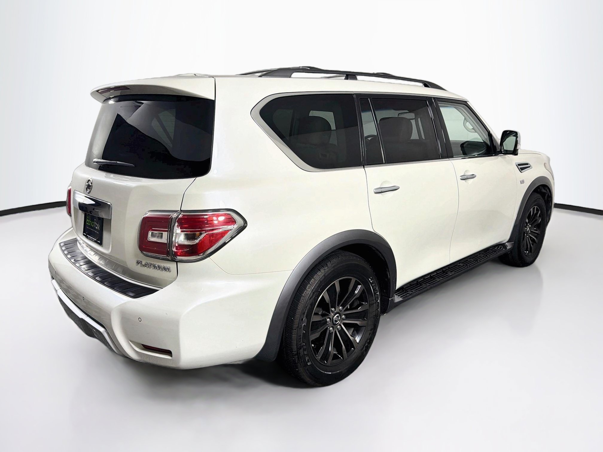 Used 2017 Nissan Armada Platinum w/ Captain Seat Package RWD image 9