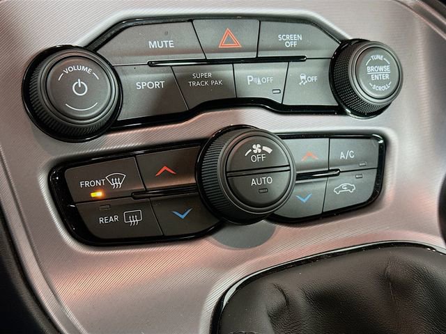 Used 2023 Dodge Challenger R/T w/ Plus Package image 15