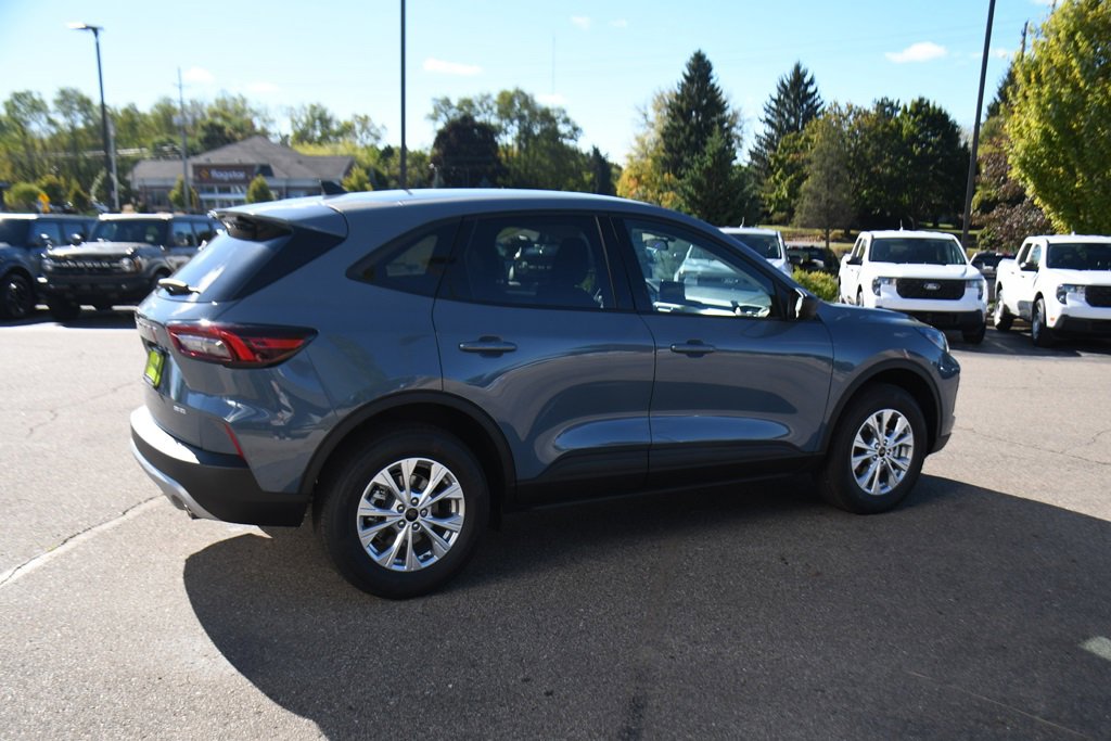 New 2026 Ford Escape Active image 7