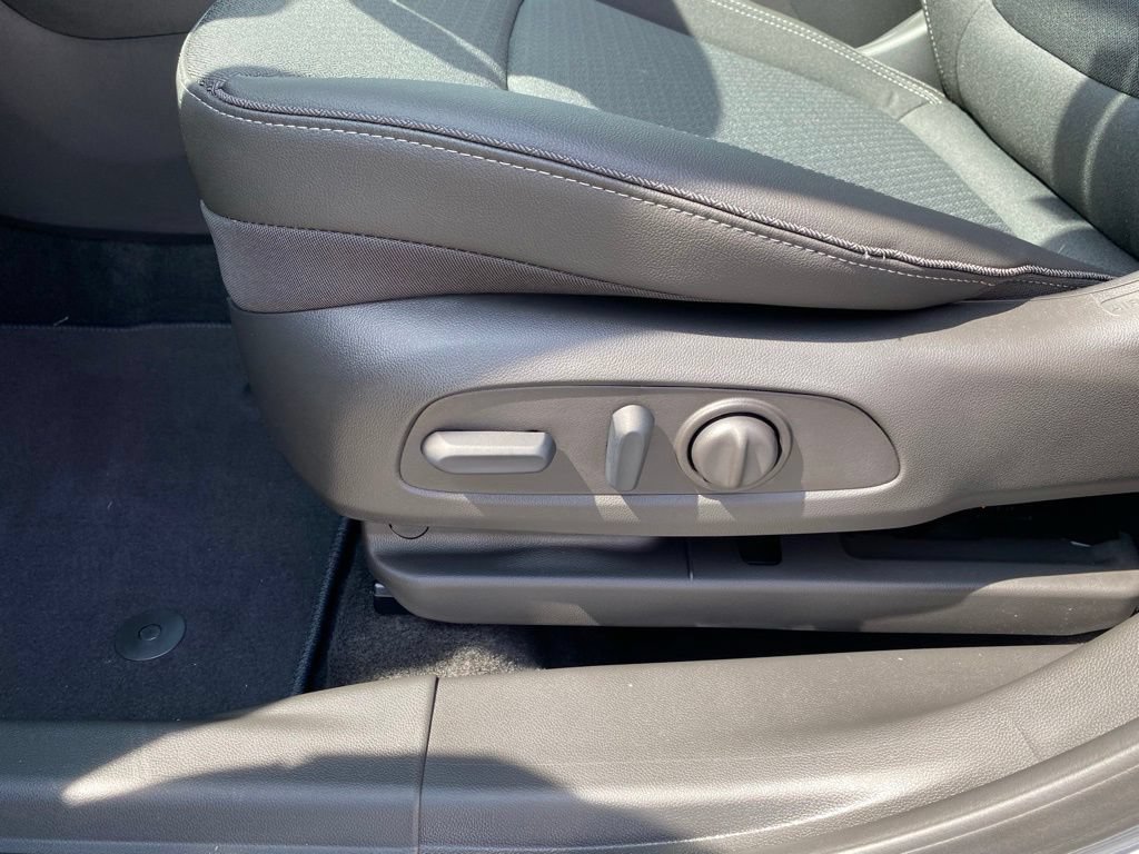 New 2026 Buick Encore GX Preferred w/ Comfort Package FWD image 16