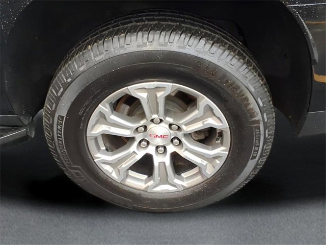 Used 2022 GMC Yukon XL SLE w/ Gmc Pro Safety Plus Package image 7