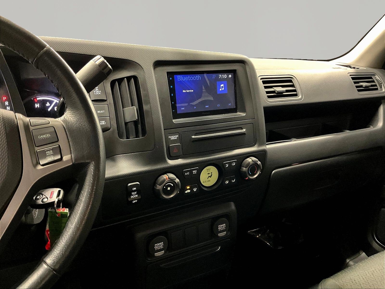 Used 2013 Honda Ridgeline Sport image 10