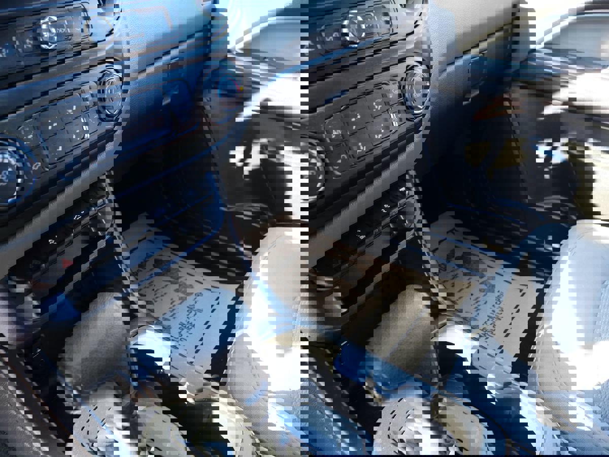 Used 2018 Chevrolet Colorado W/T w/ WT Convenience Package image 15