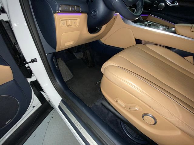 Used 2024 Genesis GV80 2.5T w/ Advanced Package AWD/4WD image 12