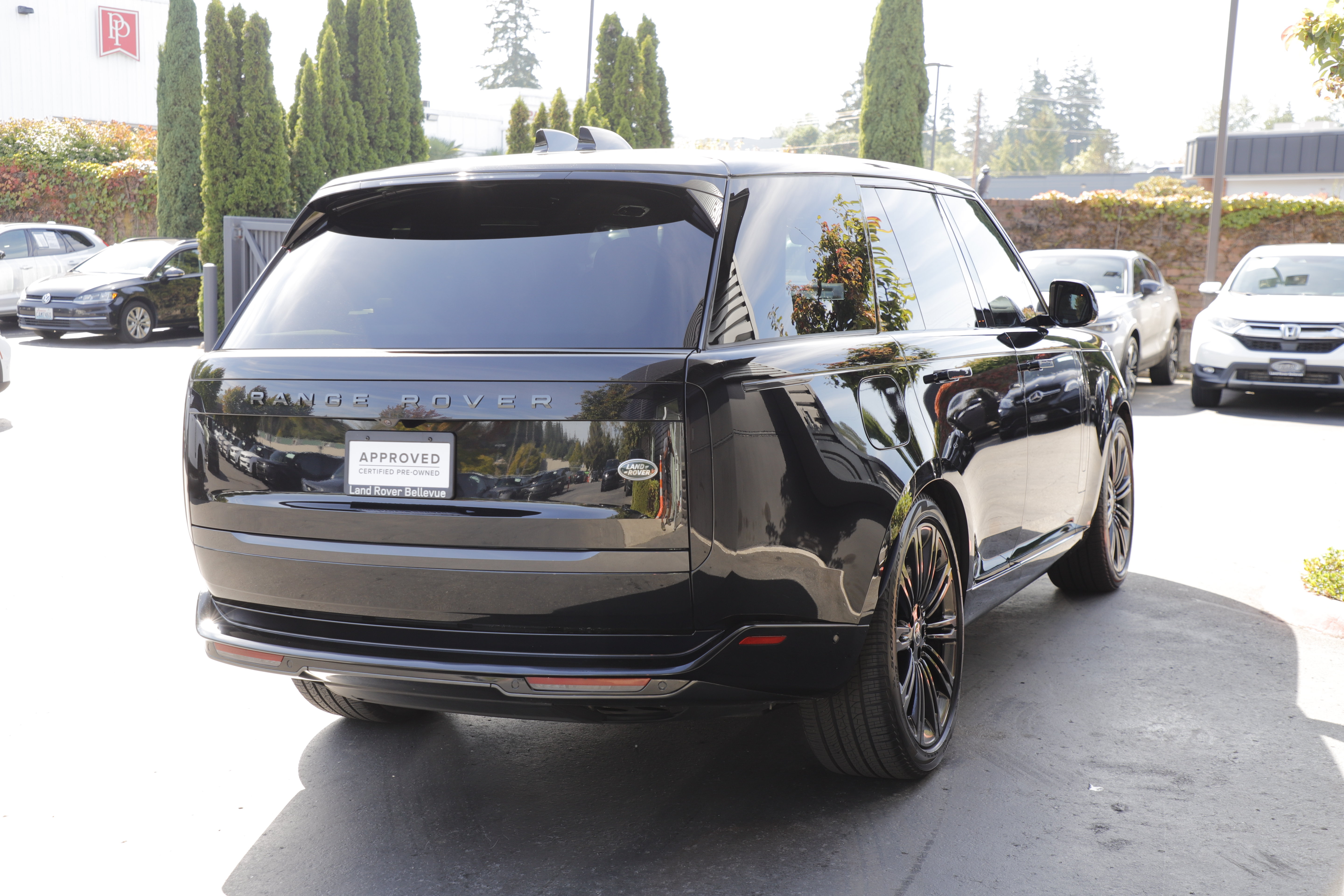 Certified 2023 Land Rover Range Rover SE AWD/4WD image 10