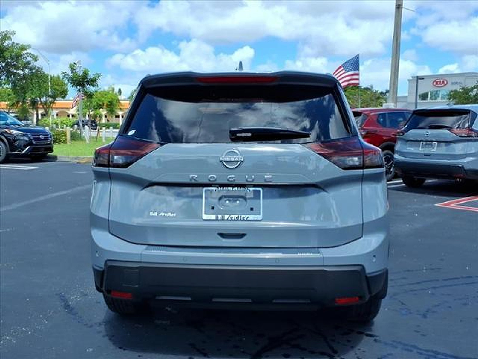 New 2026 Nissan Rogue SV image 5