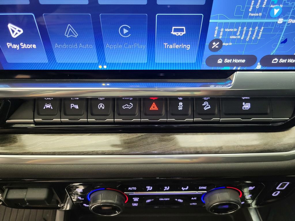 Used 2025 Chevrolet Silverado 1500 LTZ w/ LTZ Premium Package image 13