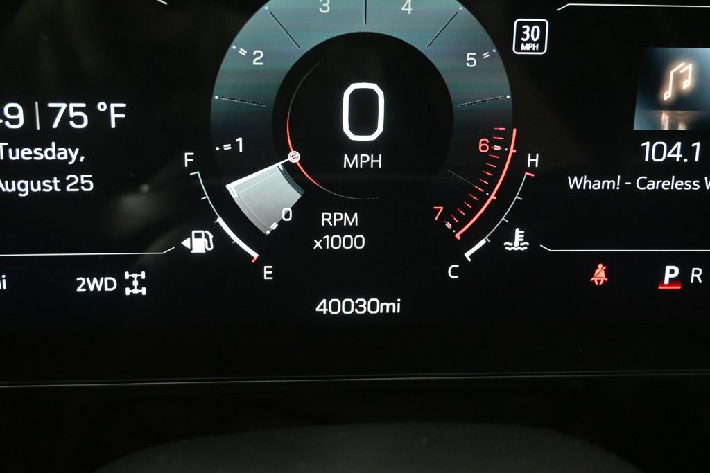 Used 2025 GMC Yukon Denali w/ Sun & Power Step Package AWD/4WD image 27