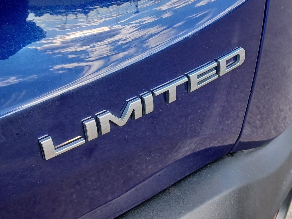 Used 2021 Jeep Renegade Limited AWD/4WD image 28